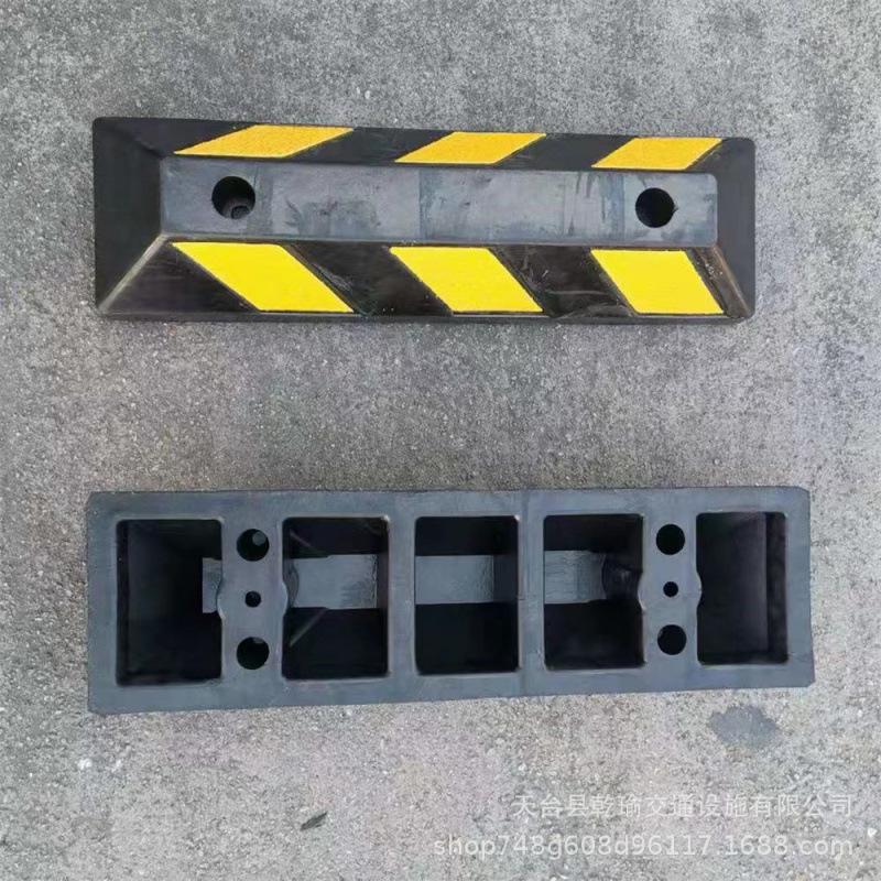 Rubber and Plastic Wheel Stopper for Parking Spaces