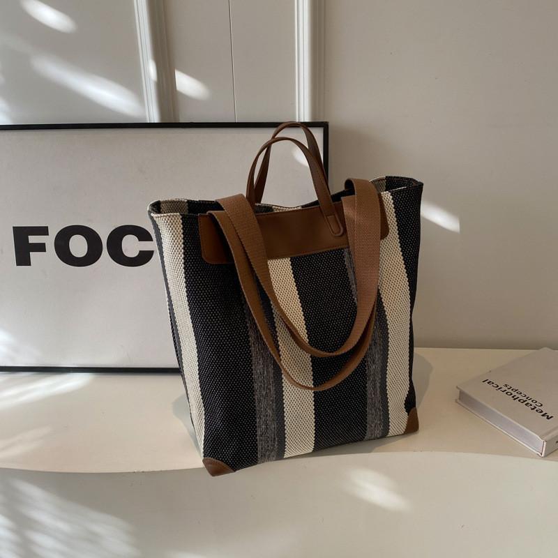 

Large Capacity Commuter Bag 2024 New Spring Striped Canvas Tote Casual Shoulder Bag Travel Handbag чёрный