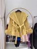 Scarlet 2025 Autumn/Winter Woolen Coat with Fox Fur Cape