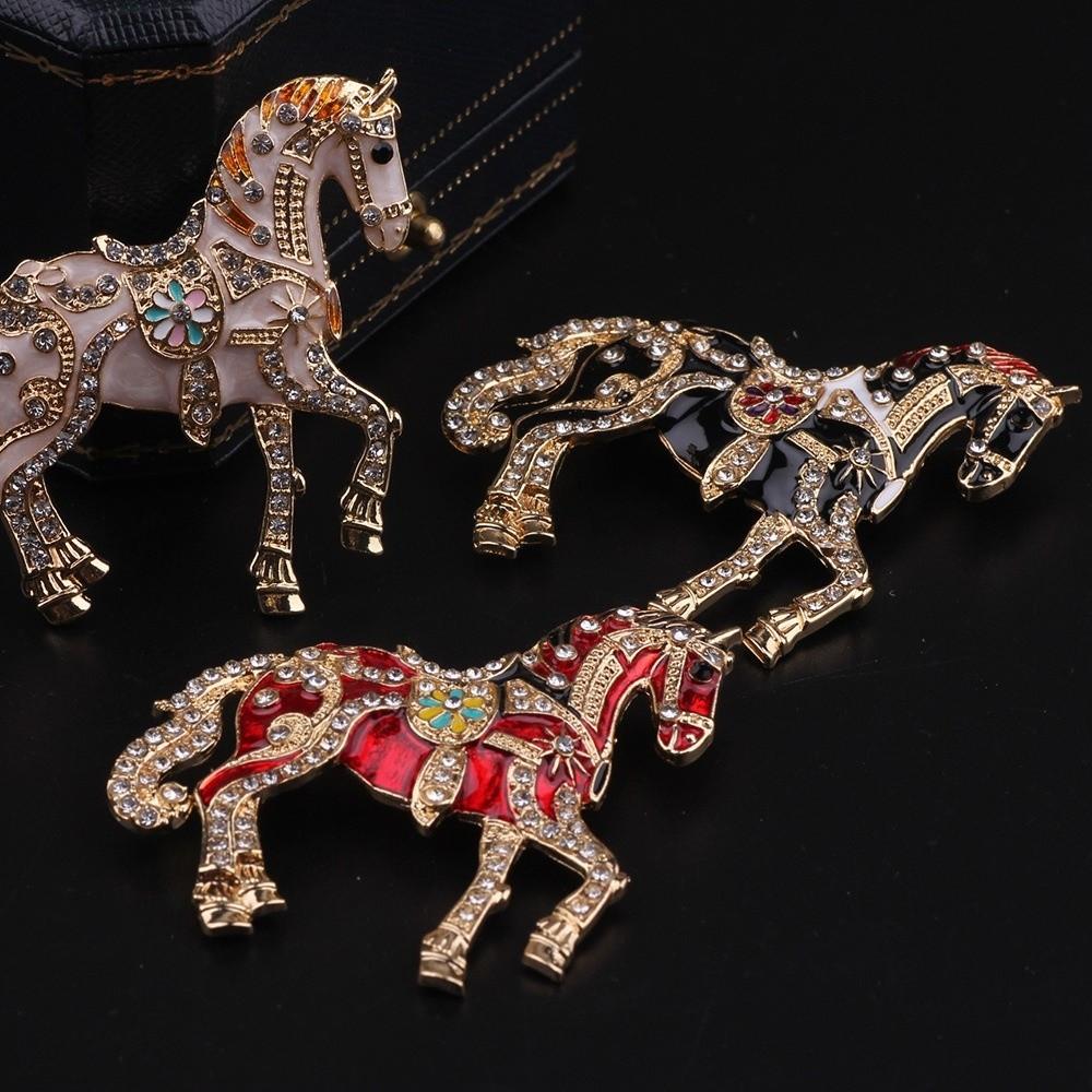 Enamel Strong Horse Brooches Rhinestone Metal Badge Pin Zodiac Animal Lapel Pins  Unisex