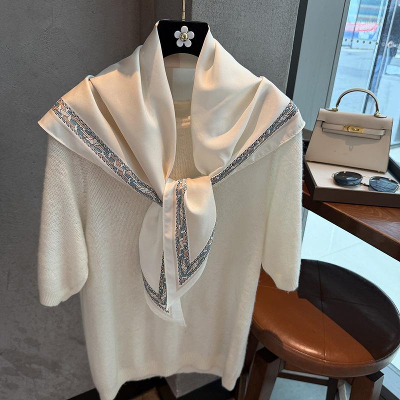 Vintage French Ethnic Style Thin Versatile Large Neck Scarf For Women