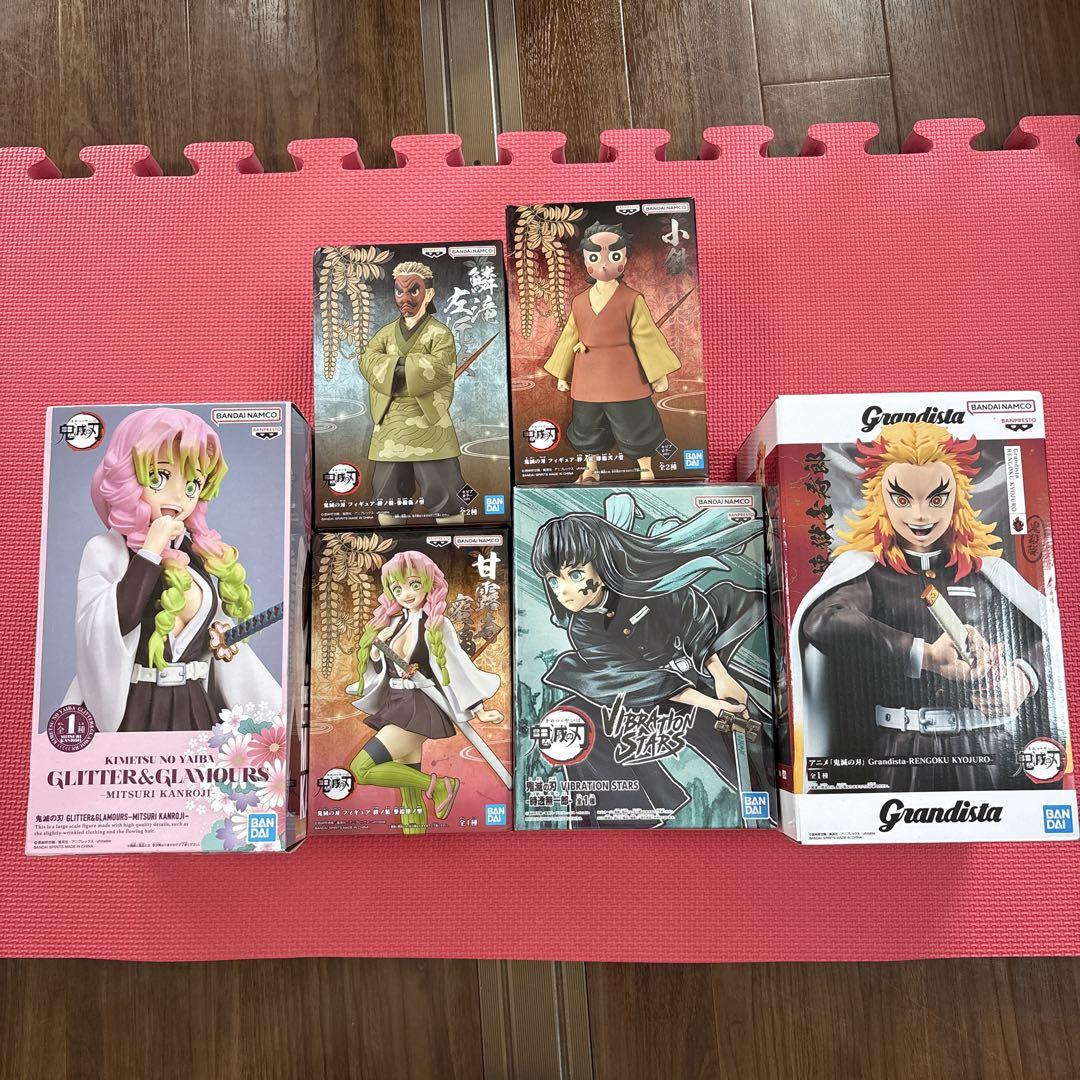 

[USED] Demon Slayer: Kyojuro Rengoku, Muichiro Tokito, Mitsuri Kanroji, Kotetsu, and Sakonji Urokodaki figures, a total of 6 figures