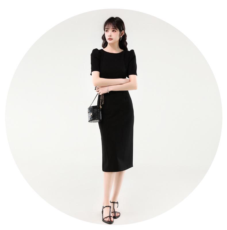 Chic Summer Slim-Fit Luxury Skirt for Women