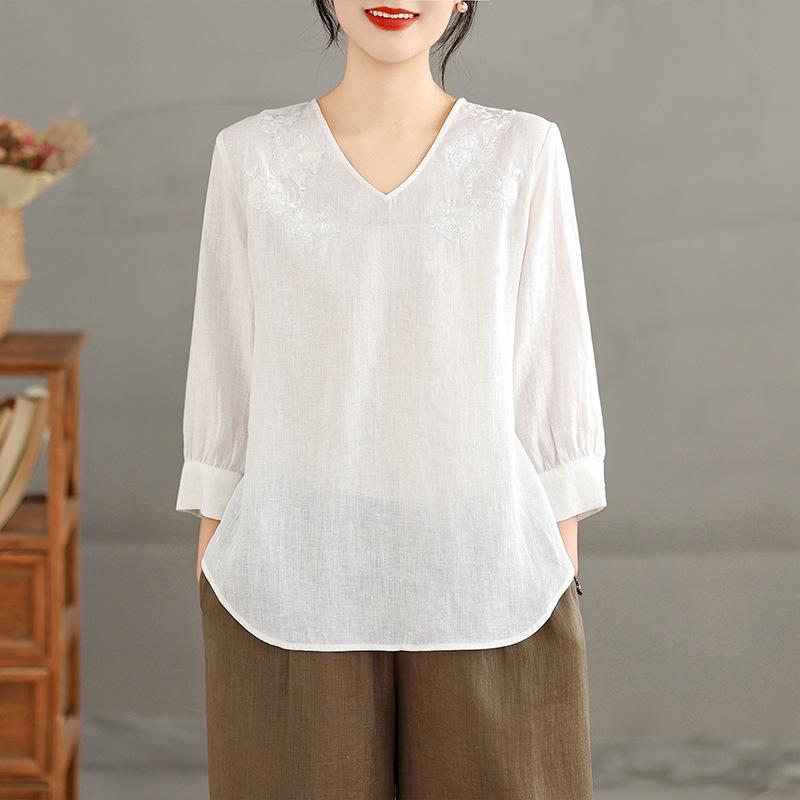 Elegant Embroidered V-Neck White Linen Shirt - Spring/Summer 2026, Lightweight Seven-Quarter Sleeve Top M