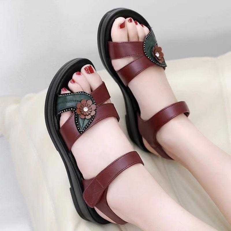 

Сандалии женские летние на плоской подошве, легкие и удобные, с мягкой подошвой, нескользящие, для пожилых женщин, больших размеров, для улицы 40 бордовый