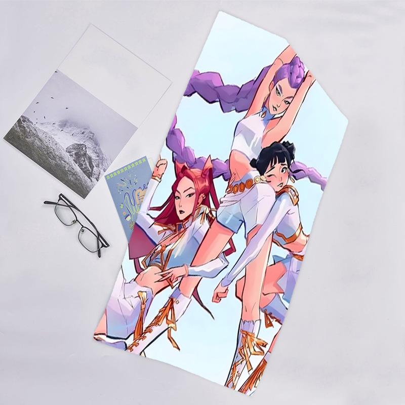 1pc KPop Demon Hunters5 Beach Towel, Beach and Seaside Swimming Pool Equipment, Fashion Pattern, Rectangular, Travel Essentials