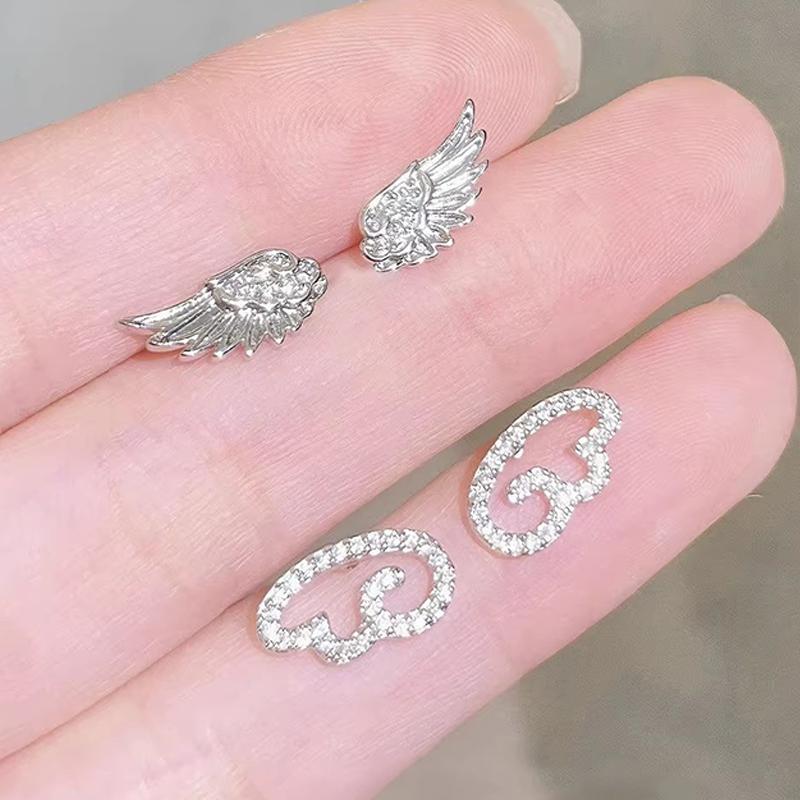 Shiny Crystal Wing Earrings for Women Girls Sliver Ear Bone Nails Hollow Wing Geometric Rhinestone Stud Earrings Jewelry Gifts