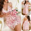 Reine ästhetische Herz-Print-Trägertischdecke Versammelt tiefer V-Ausschnitt Schmale Passform Private Nachtwäsche 915 Elegante feminine Loungewear mit romantischen Herzakzenten