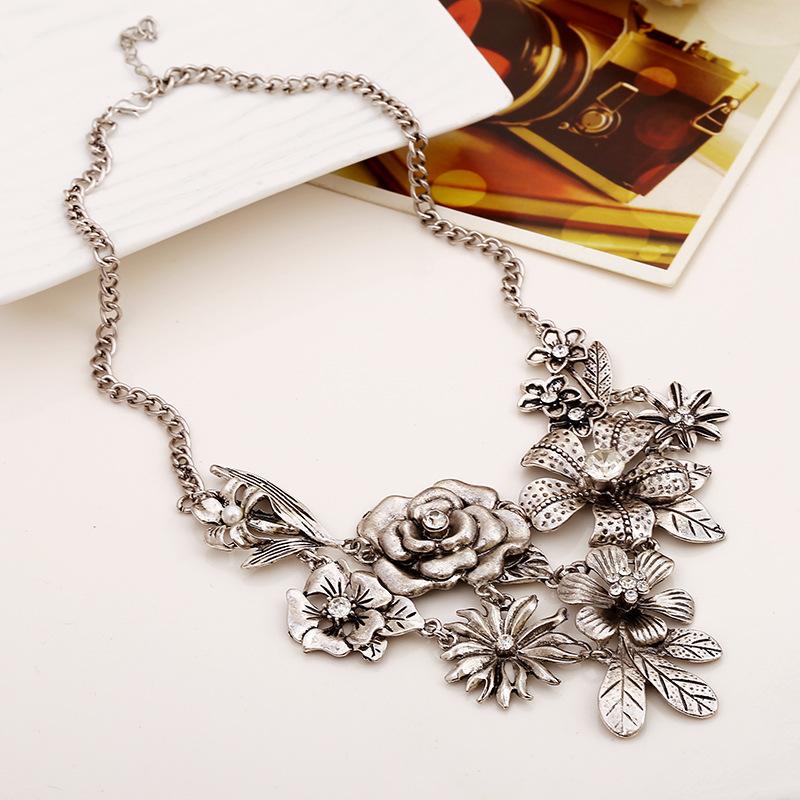 Vintage Diamond Flower Necklace Sweater Necklace