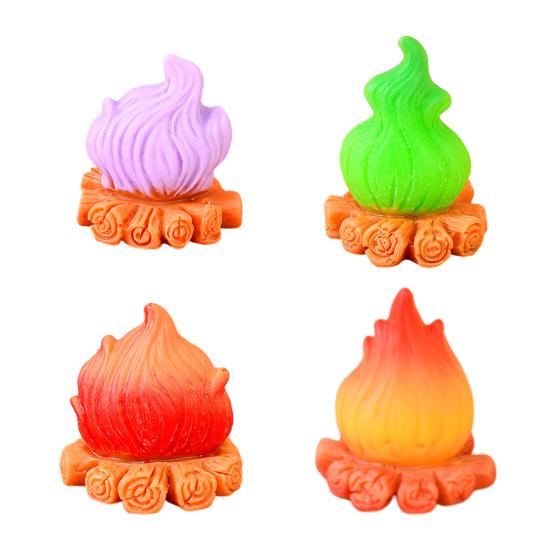 Micro Landscape Ornament Resin Campfire Model Miniature Figurine with Realistic Flame Texture Model for Dollhouse Desktop