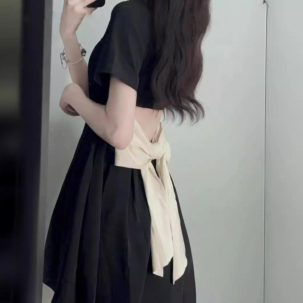 Black dress women's summer 2026 new Spice Girl bow polo collar small black dress waist thin shirt skirt