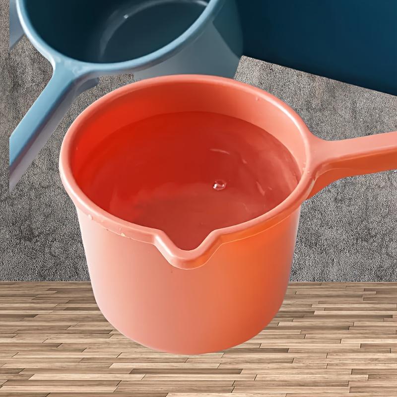 Kunststoff-Wasserschöpfkelle mit langem Griff und Verdickung für den Heimgebrauch in der Küche, einfache einfarbige Wasserschöpfkelle mit Ausguss zum Waschen von Gemüse