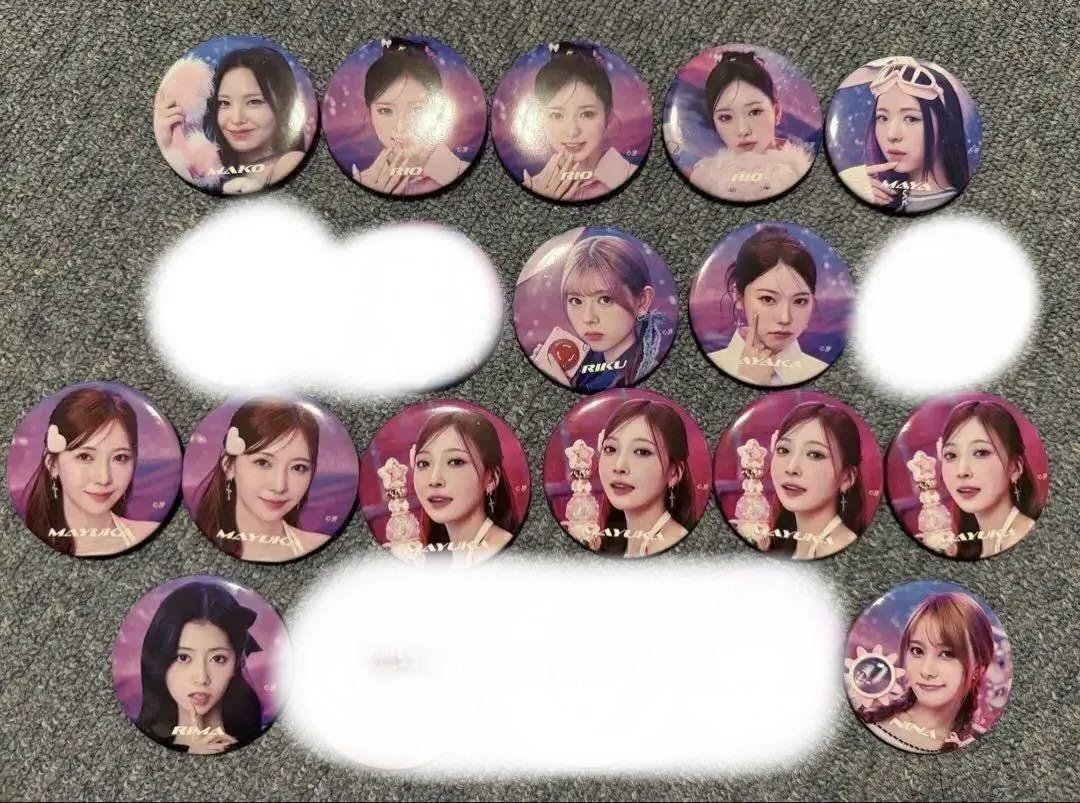

[USED] NiziU niziuniverse can badges starting from 888 yen each