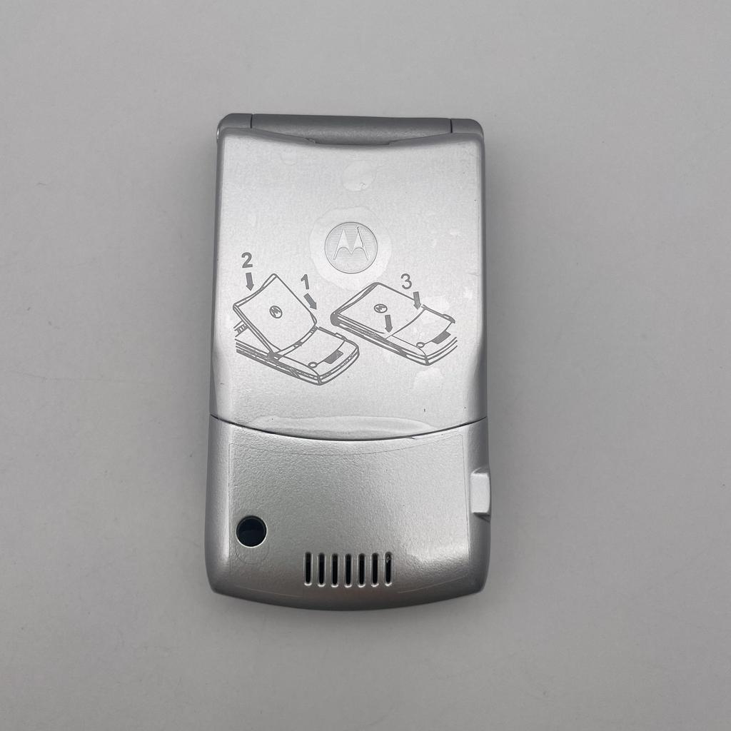 Refurbished Motorola Original Motorola Razr V3i Flip 1.3MP Mobile Phone With 1 SIM