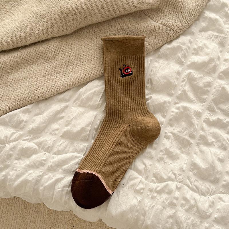 

Women s Mid-calf Socks for Autumn and Winter, Warm Long Calf Socks, Retro Coffee-colored Long Socks with Stripes, Versatile and Casual for Women 1 pair