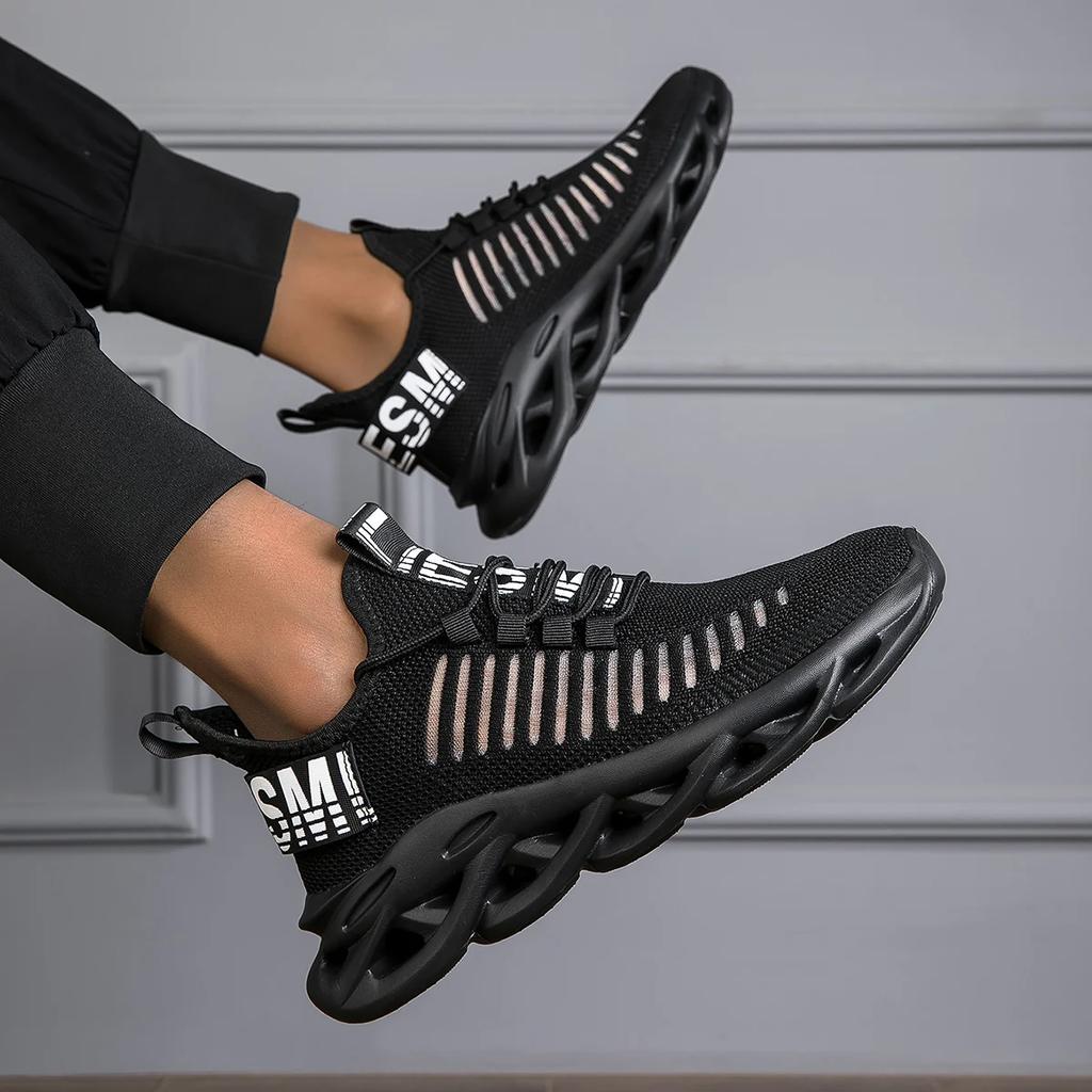 Fashionable Platform Sneakers for Man Breathable Mesh Size 36-46 Black Running Shoes Summer Comfortable Casual Men’s Sneakers