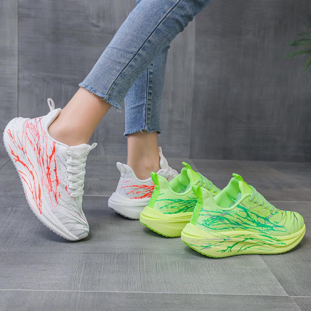 Women Casual Sports Shoes Breathable Lightweight Sneakers Anti-slip Flats Outdoor Running Walking Shoes Female Vulcanized Shoes