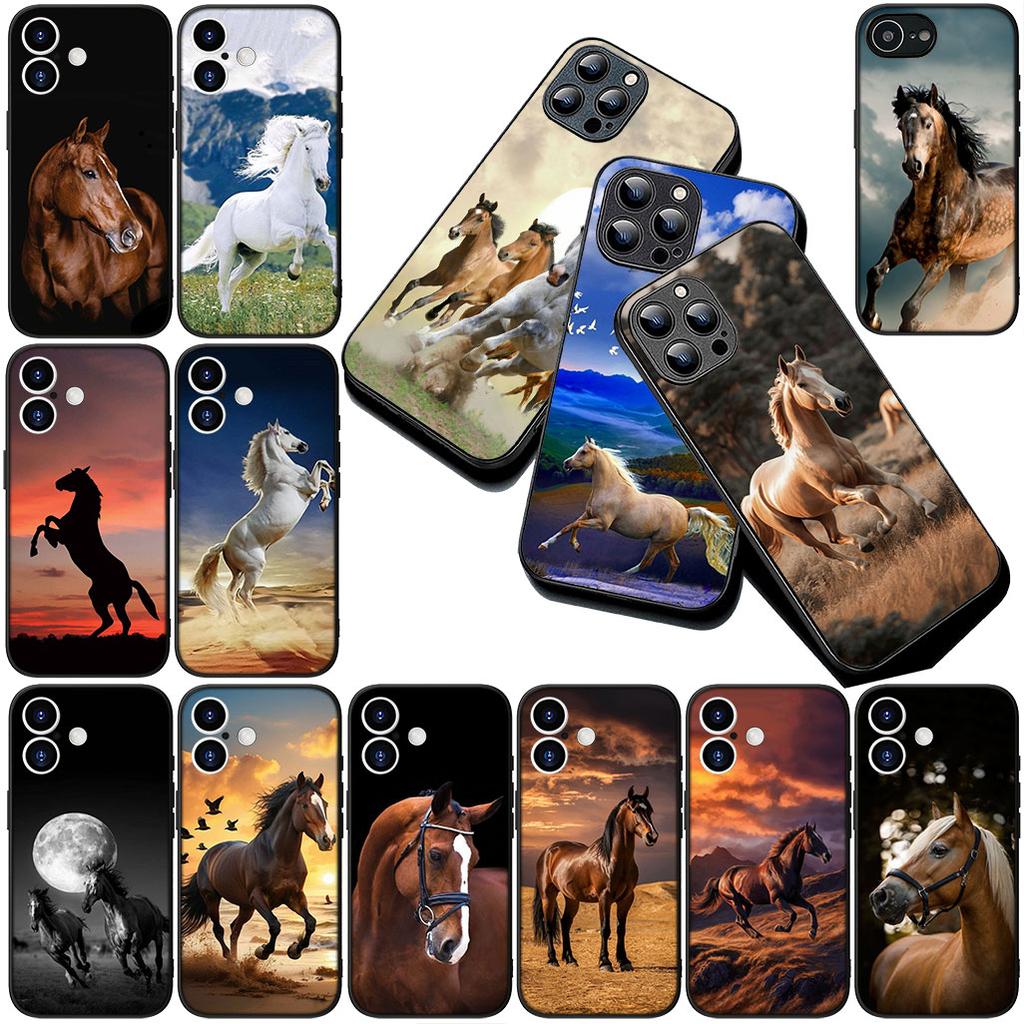 Cover for Samsung Galaxy S10 S8 S9 Plus A33 A34 A31 70 A71 A72 Note 20 9 8 S10E Casing Phone Case Running Wild Horse Wallpaper
