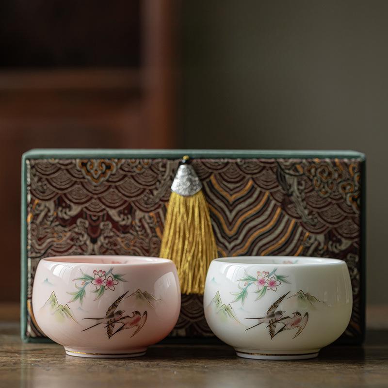 Nefritová čajová miska ze suetu Ručně vyráběné japonské keramické čajové misky Porcelánová ochutnávací čajová souprava pro domácnost Čínské kung-fu čajové nádobí Mistrovské šálky Dárková krabička