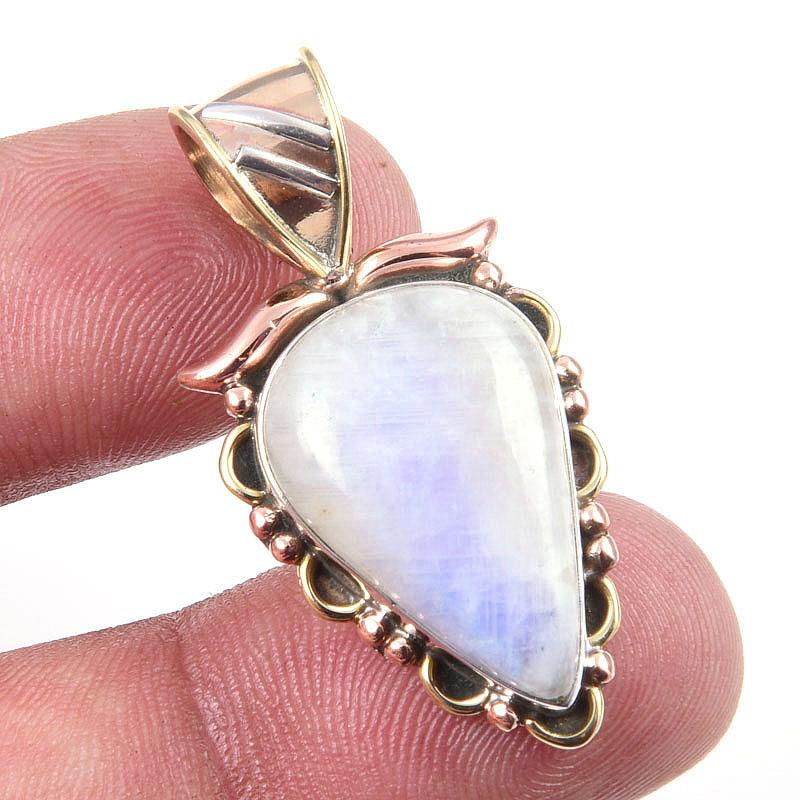 

Natural Rainbow Moonstone Gemstone 925 Solid Silver Two Tone Pendant 1.50 c6f29
