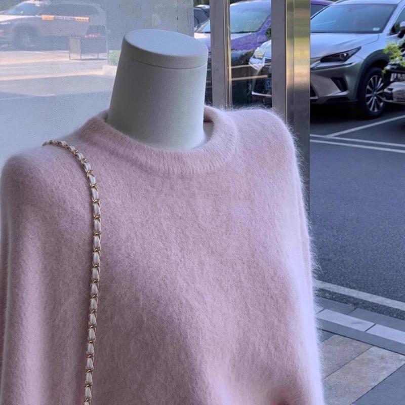 Pink thickened crew neck pullover sweater women's autumn and winter new raccoon velvet soft waxy loose outer wear knitted sweater