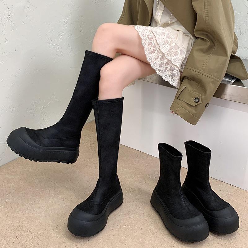 Long boots comfortable autumn elastic boots Korean version of women's heightening waterproof table thin boots new thick-soled versatile round head