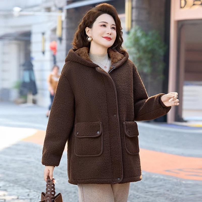 Medium and old women's clothing women's hooded lamb wool medium and long coat women's autumn and winter warm woolen top multi-color versatile model