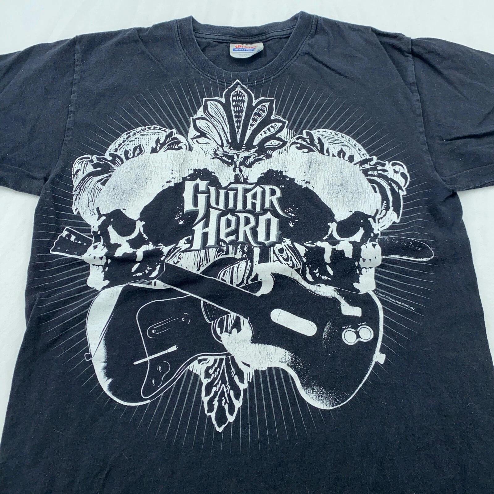 

vintage 2008 GUITAR HERO T-Shirt XS video game rock music L