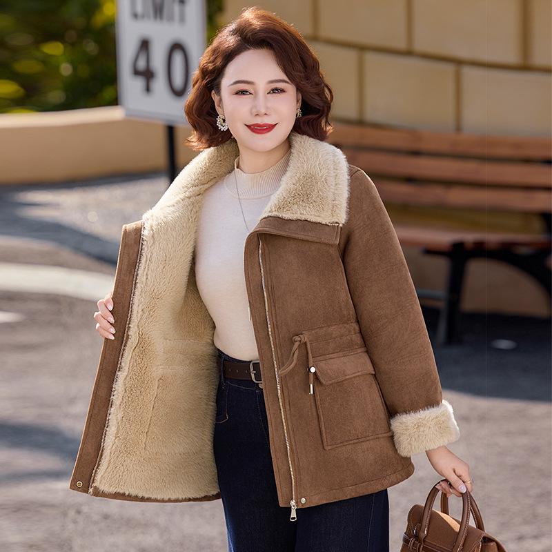 Mid-Age Women's Winter Fashion: Velvet-Thickened Short Cotton Jacket with Leather and Fur