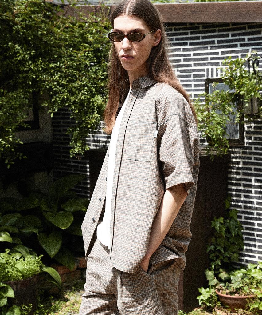 INSTANTFUNK Ms. Pintuck Shorts - Brown Check