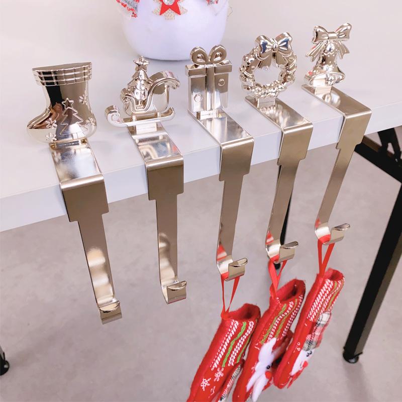 1Pcs Christmas Pendant Snowflake Elk Snowman Tree Shaped Metal Hook For Fireplace Door Cabinet Xmas Party Navidad New Year Decor