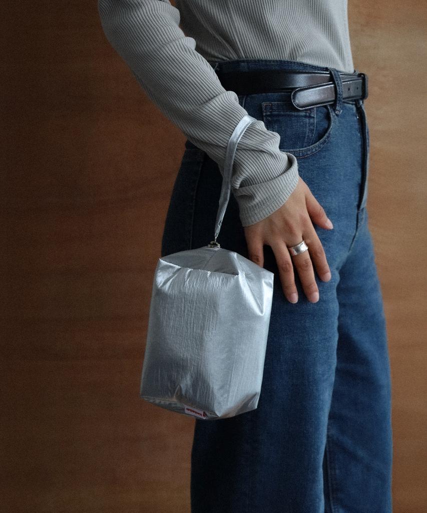 Kimhachan Soft Square Pouch - 3 Colors X M Size