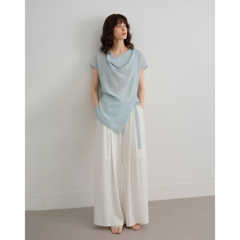 Demana Women s Lightweight Drapey Cowl Neck Blouse XL