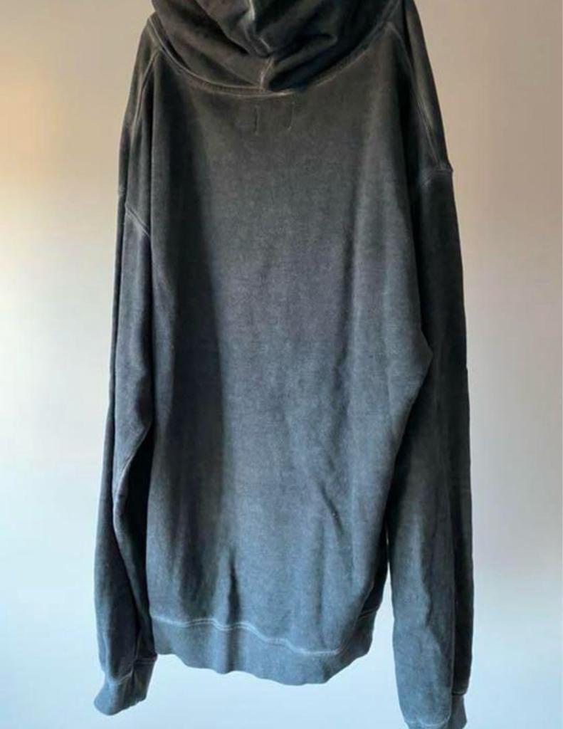 [USED] BTS FAKE LOVE Hoodie Pop-Up