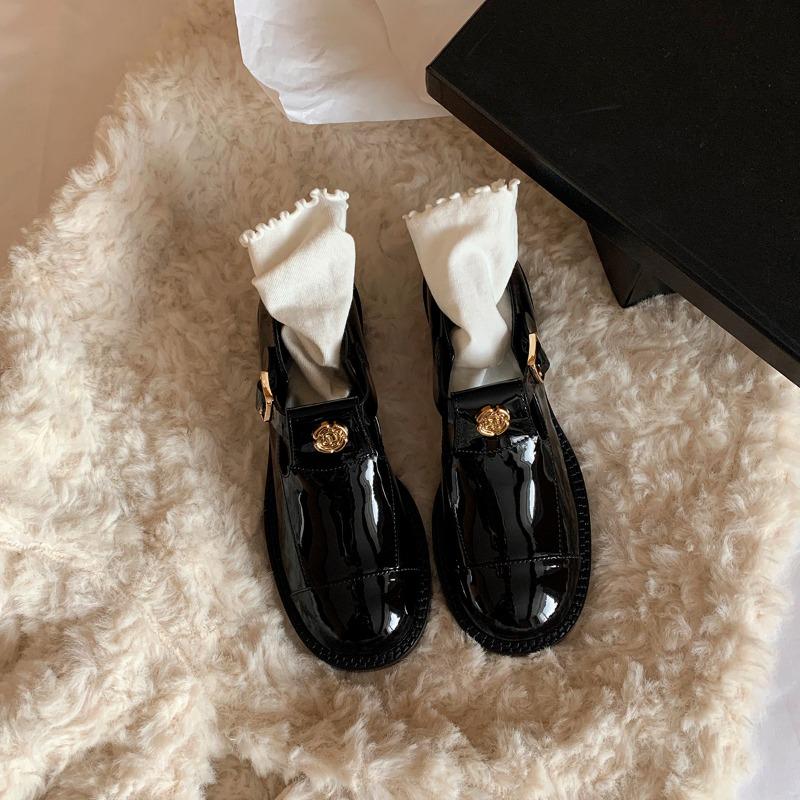 

Cowhide version~ Retro Mary Jane small leather shoes women s camellia one-word leather shoes with gold coins 40