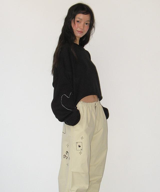 RONRON Heart Star Hand Stitch Overfit Crop Knit Black