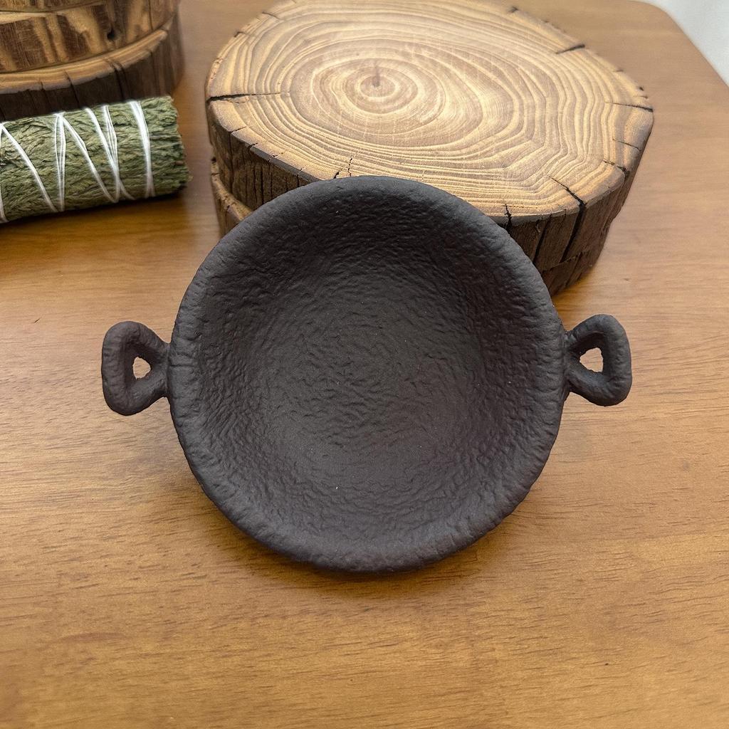 Handmade Retro Japanese Coarse Pottery Incense Burner and Tea Diffuser with Dry-Fire Cedar Baking Function