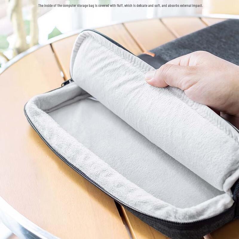 Yamaya 13.3-inch Laptop Sleeve