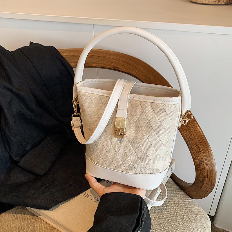 

Сумка-ведро Простая и модная сумка-ведро для поездок на работу Большая вместительная сумка-ведро для женщин Летом Новая модная и модная сумка через плечо