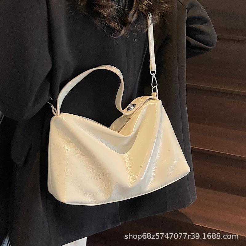 Large Capacity Bag Women's 2025 New French Niche High-end Commuting Large Bag Women's Shoulder Messenger Bag Women's Bag