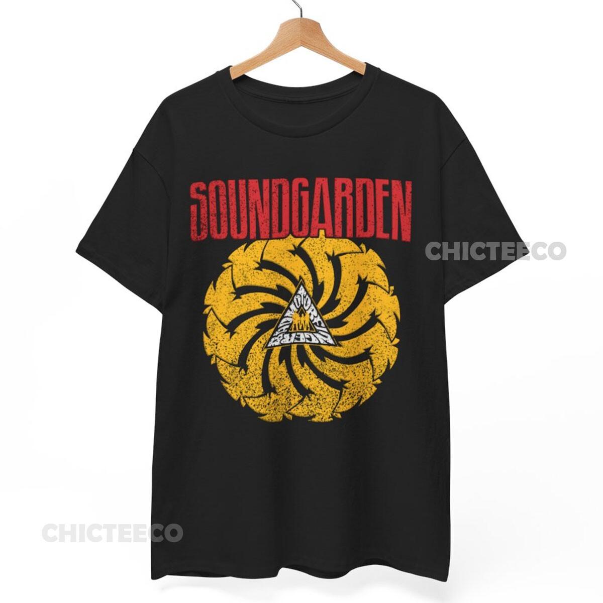 26 Soundgarden 90 s T-Shirt  Music Tour Rock Band Music Shirt  Unisex Tee Unisex T-Shirt XXXL