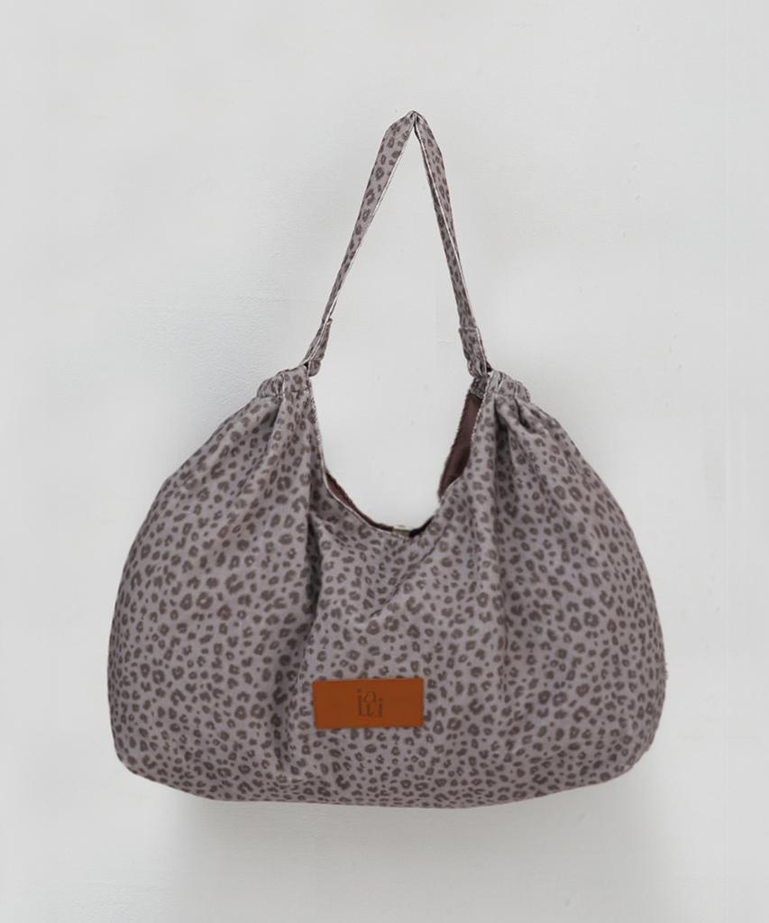 Iulai Leopard Hobo Bag Lavender