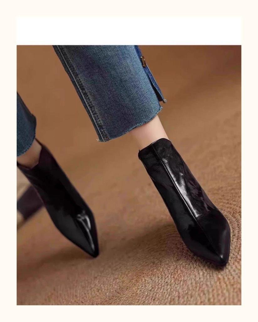 Women's V-Cut Stiletto Heel Ankle Boots, Pointed Toe, Fleece-Lined, Back Zipper - 2025 Autumn/Winter Collection.