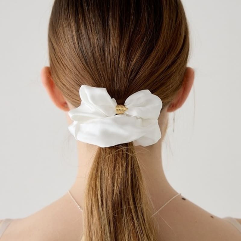 

логотип aphrose рамка 100% шелковая резинка-скранчи silver