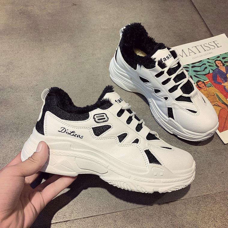 old man tennis shoes