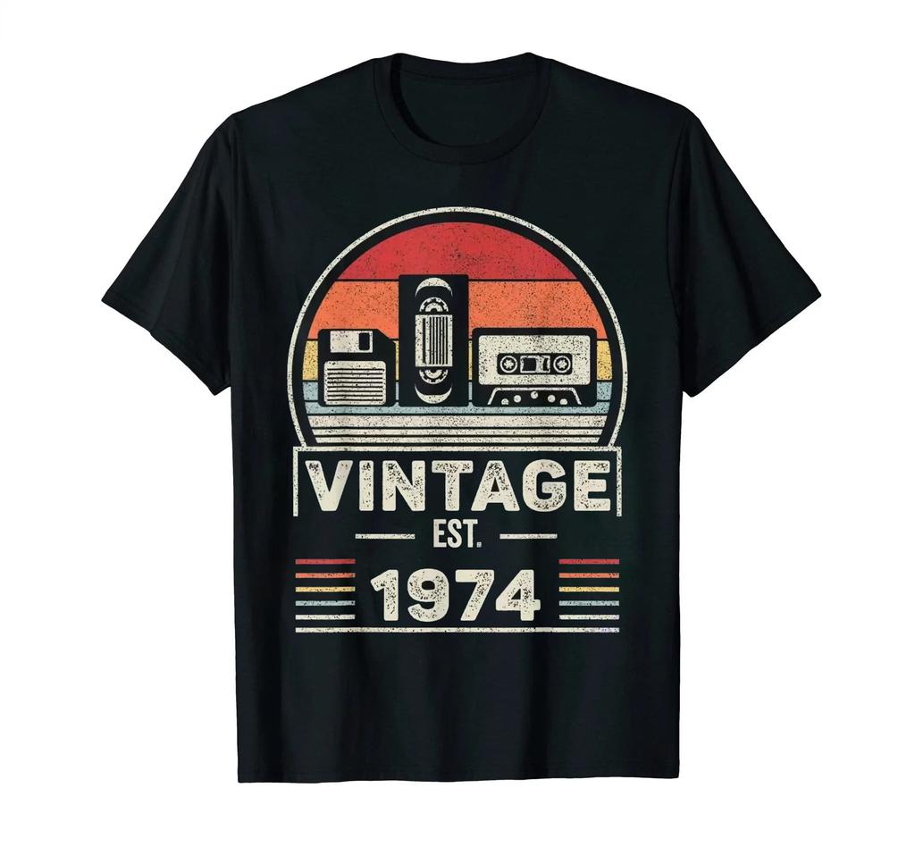 Classic Vintage Born in 1974 Retro 70s Style Birthday Year Tshirt Men Women Unisex T Shirt Streetwear Comfort Summer Cotton Tee