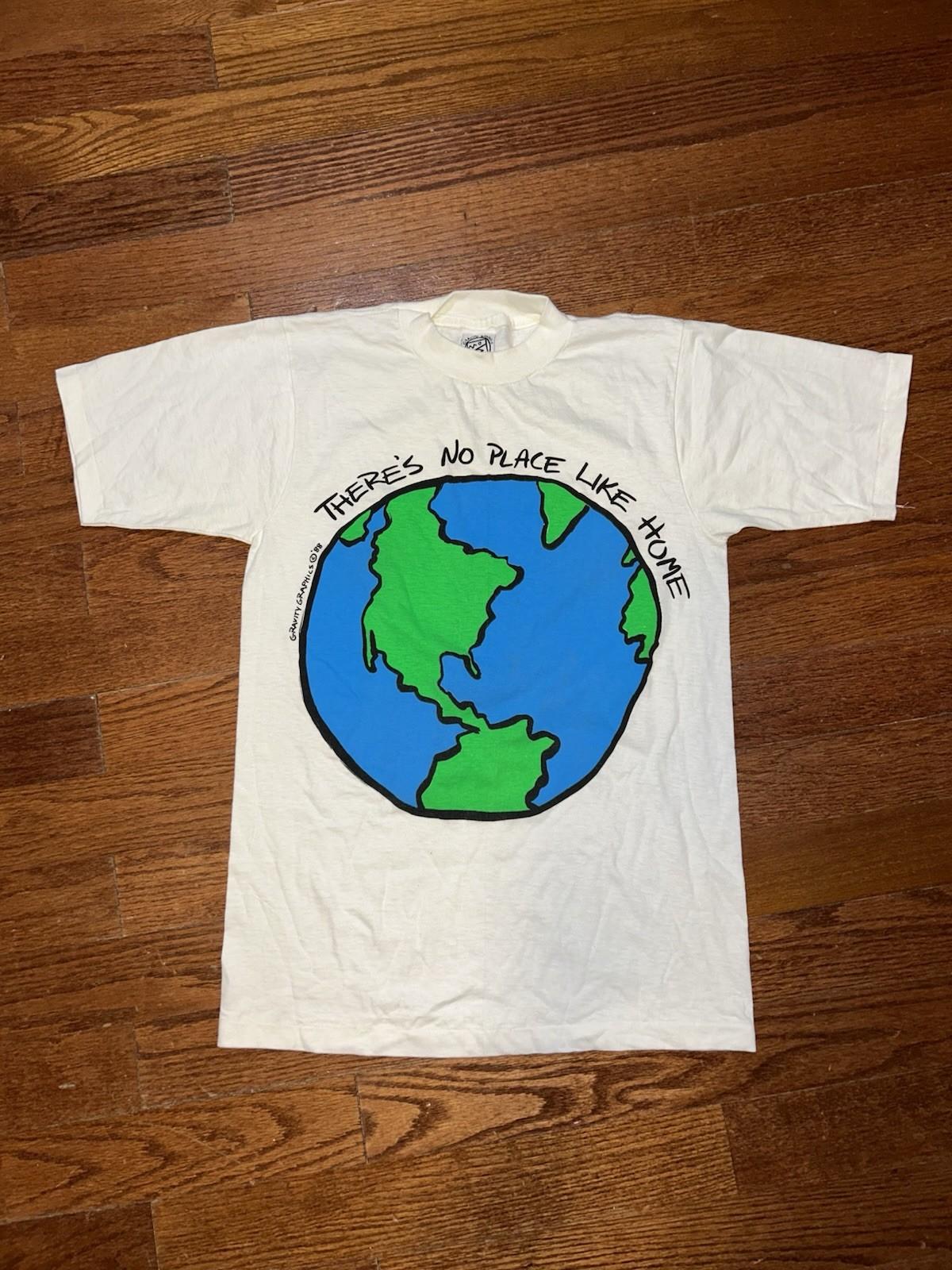 Vintage 1988 Gravity Graphics Heart Home T Shirt Men’s Medium White 80s Art 80s Unisex T-Shirt XXL