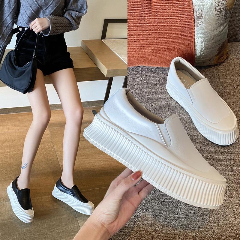 Lässige Damen Leder Slipper Dicke Sohle Herbst Outdoor Lässige Sneaker Slip On Runde Zehenpartie Einfarbig Lässige Schuhe Größe 35-40