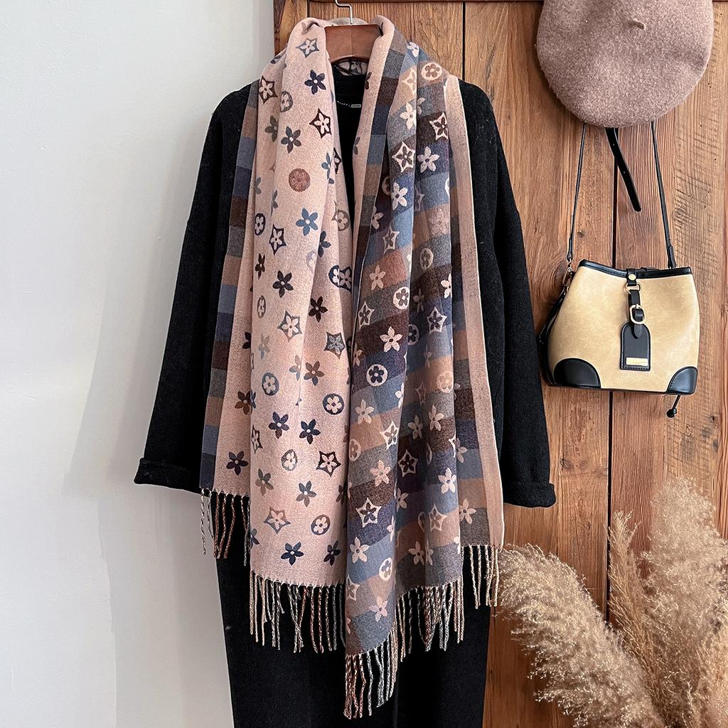 New Brand National Style Cashmere Scarf Winter Women Shawls Warm Blanket Wraps Female Foulard Bandana Thick Scarves