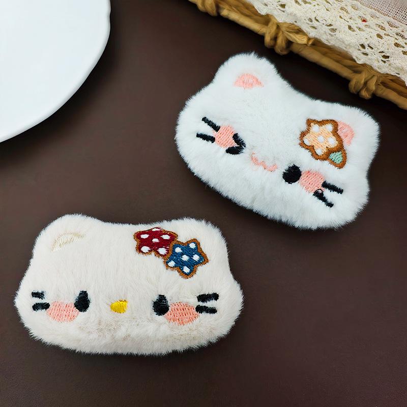 Cartoon Plush Kitty Doll Brooch Keychain Pendant for Bags, Clothing, Hats, and Scarves Accessories